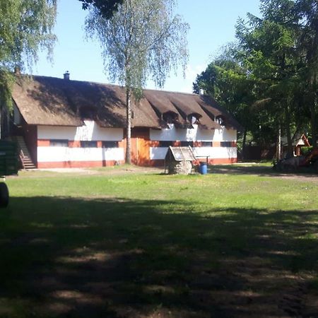 Stadnina Lekwica Екстериор снимка